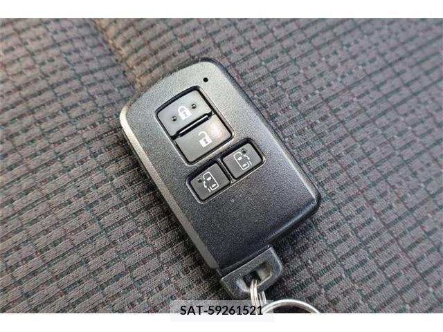 Toyota SIENTA 2018-11 343242-21