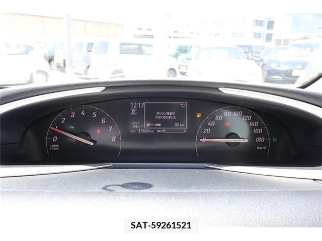 Toyota SIENTA 2018-11 343242-8