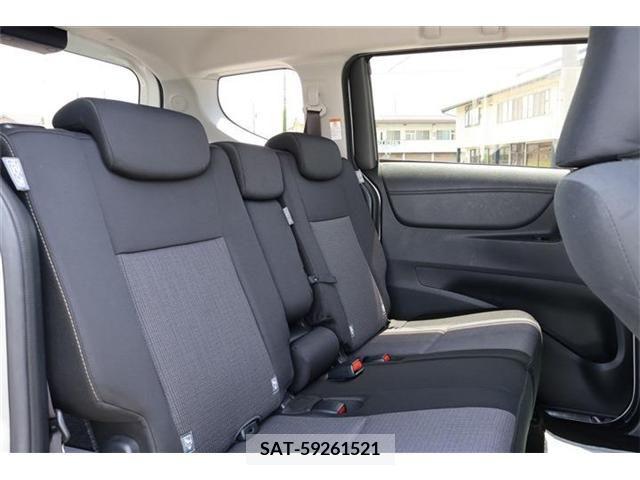 Toyota SIENTA 2018-11 343242-23