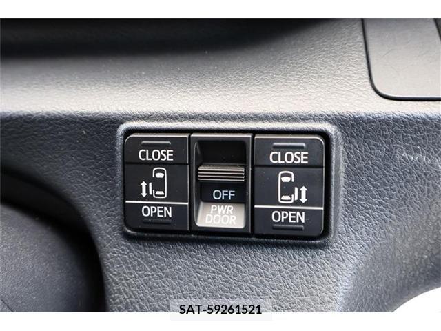 Toyota SIENTA 2018-11 343242-9