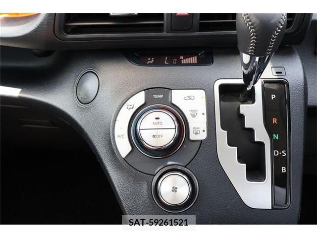 Toyota SIENTA 2018-11 343242-15