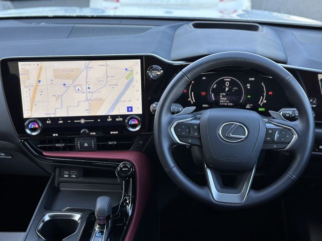 Lexus NX 2023-01 9670-2