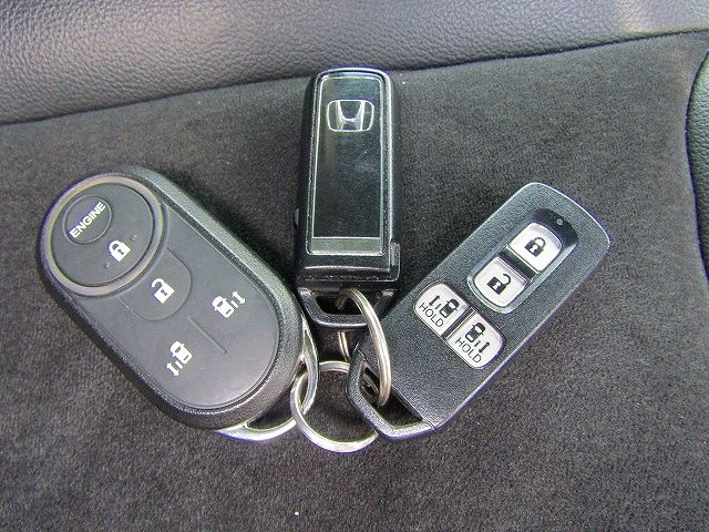Honda N BOX CUSTOM 2018-07 24773-22
