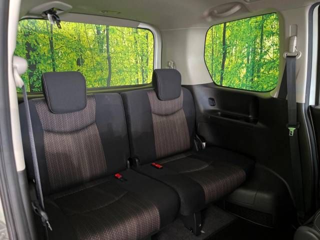 Nissan SERENA 2015-04 9659-10