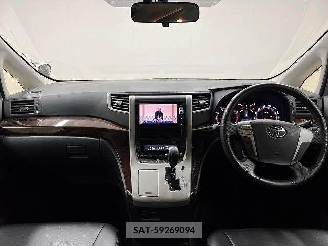 Toyota VELLFIRE 2012-06 299888-1