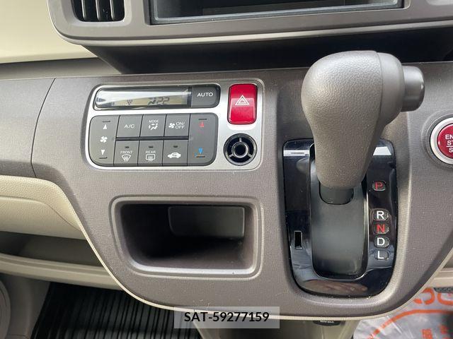 Honda N-ONE 2015-11 279678-11