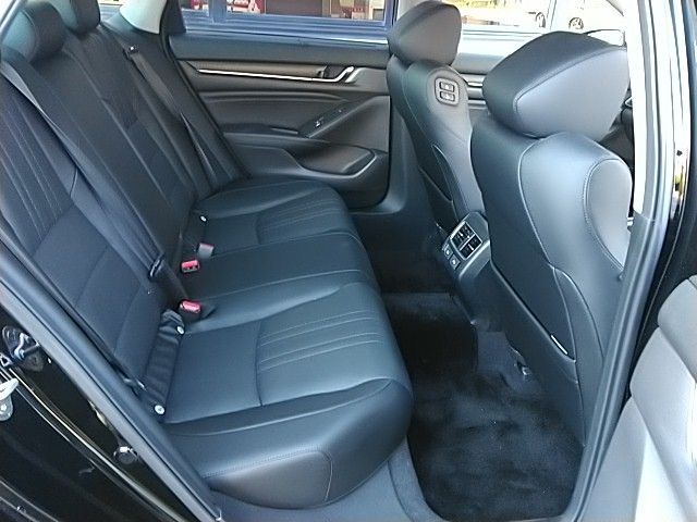 Honda ACCORD HYBRID 2023-01 184694-4