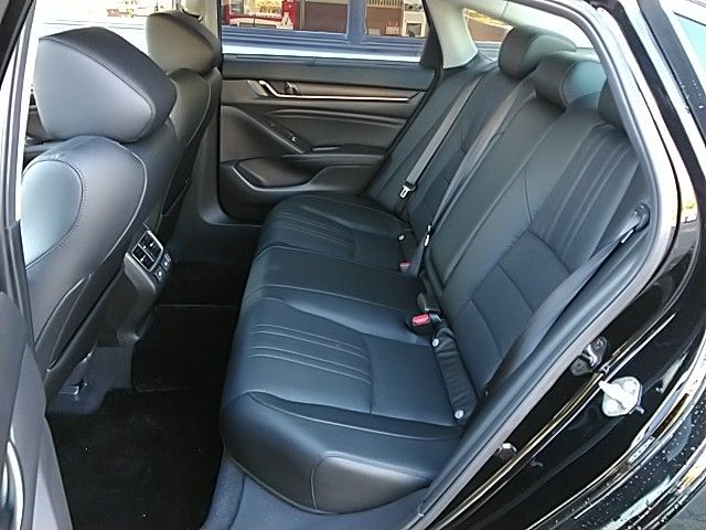 Honda ACCORD HYBRID 2023-01 184694-6