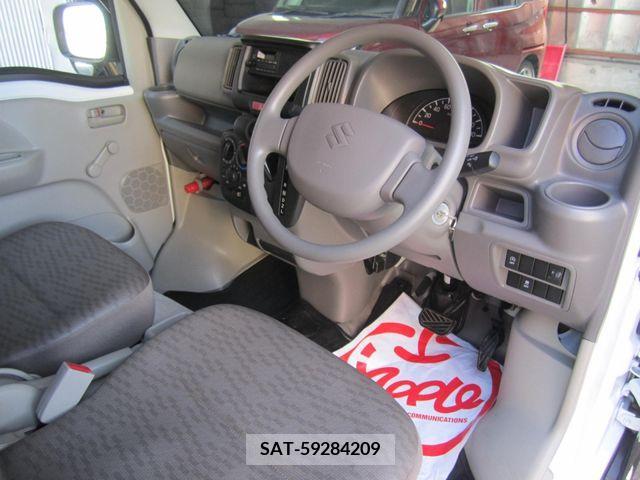 Suzuki EVERY 2022-01 301641-6