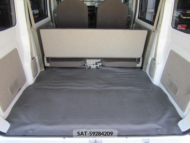 Suzuki EVERY 2022-01 301641-11