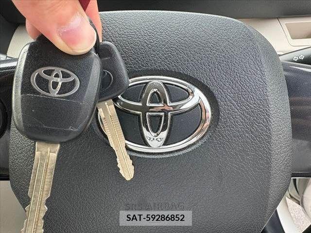 Toyota SIENTA 2019-05 346997-3