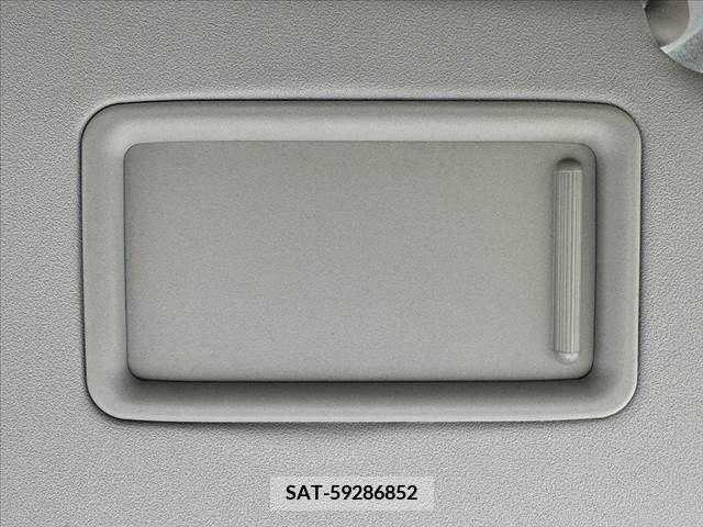 Toyota SIENTA 2019-05 346997-27