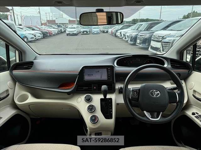 Toyota SIENTA 2019-05 346997-1