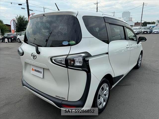 Toyota SIENTA 2019-05 346997-12