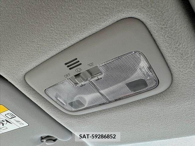 Toyota SIENTA 2019-05 346997-25