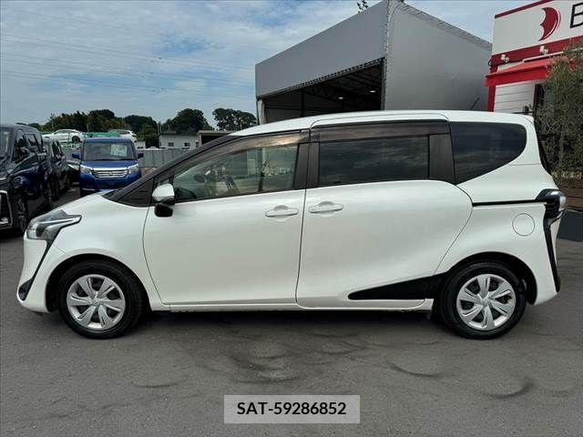 Toyota SIENTA 2019-05 346997-10