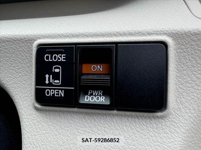Toyota SIENTA 2019-05 346997-5