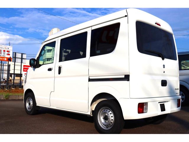 Suzuki EVERY 2022-12 13928-3