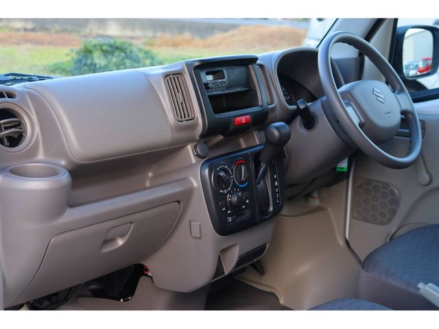 Suzuki EVERY 2022-12 13928-17