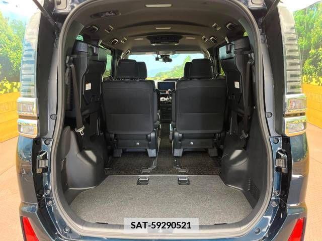 Toyota VOXY 2019-01 341439-11