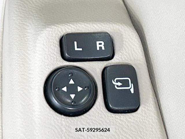 Suzuki ALTO 2011-09 228829-6