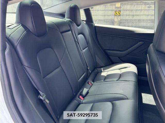 Tesla MODEL 3 2020-09 342667-7