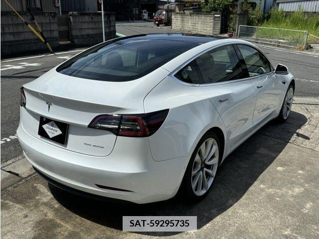 Tesla MODEL 3 2020-09 342667-18