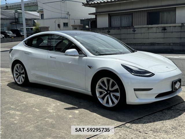 Tesla MODEL 3 2020-09 342667-15