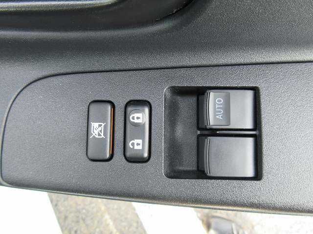 Toyota VITZ 2018-03 3450-10