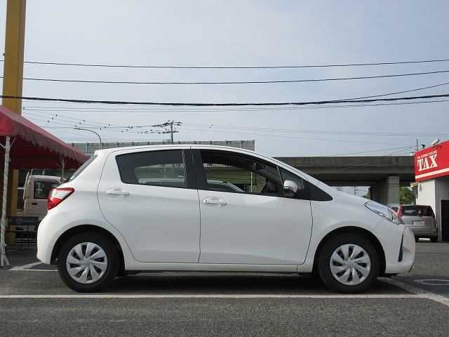 Toyota VITZ 2018-03 3450-14