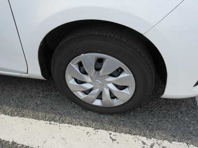 Toyota VITZ 2018-03 3450-17