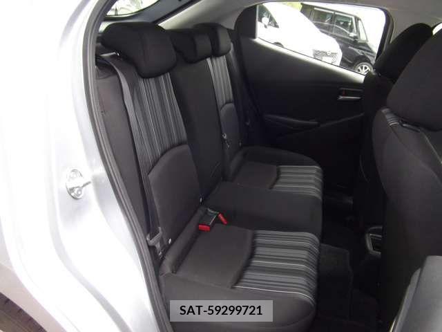 Mazda DEMIO 2019-03 301962-6
