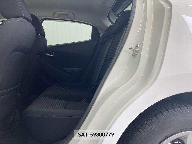Mazda DEMIO 2018-06 390493-29