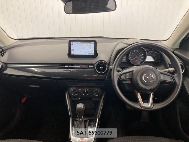 Mazda DEMIO 2018-06 390493-26