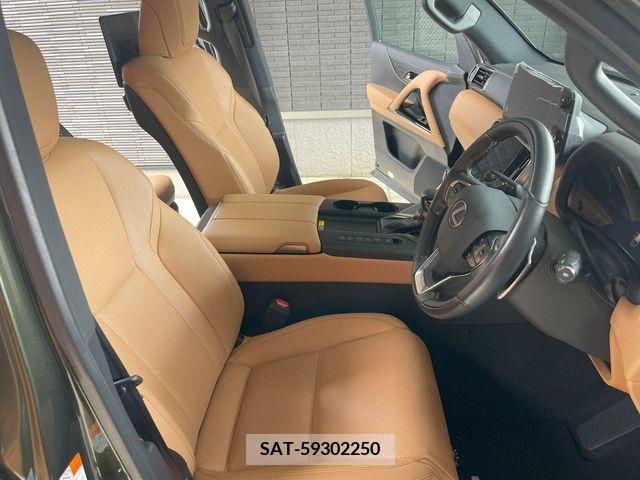 Lexus LX 2023-01 227450-14
