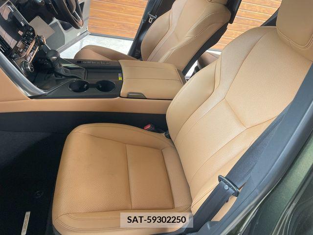 Lexus LX 2023-01 227450-15