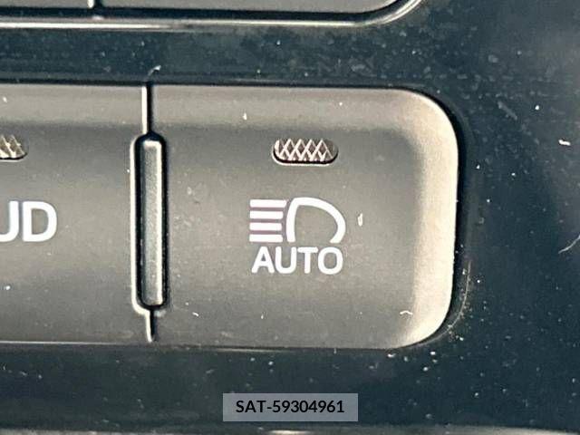 Toyota PRIUS 2017-01 341840-6