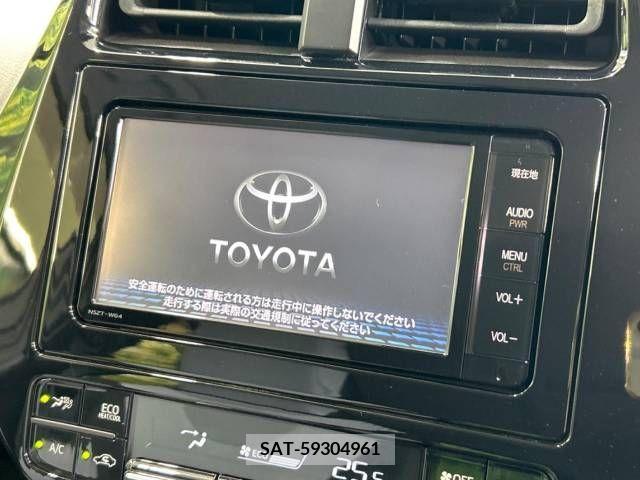 Toyota PRIUS 2017-01 341840-2