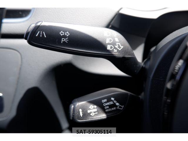Audi Q3 2019-04 292774-9