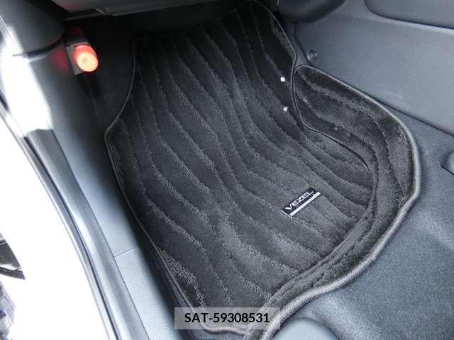 Honda VEZEL 2021-01 225485-26