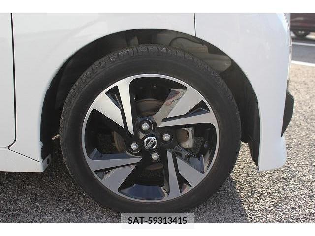 Nissan ROOX 2020-08 256143-13