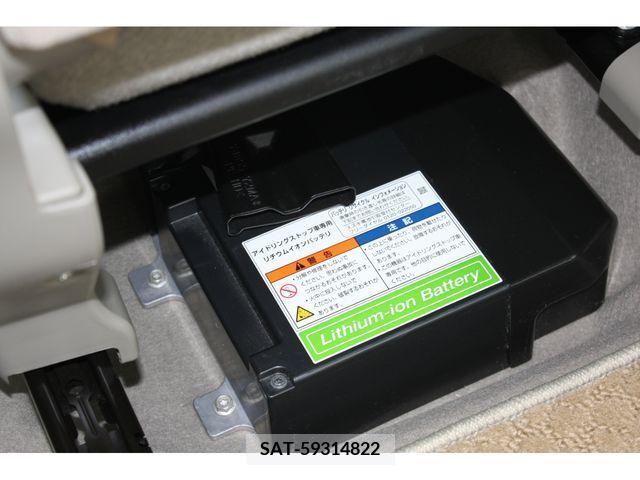 Suzuki SPACIA 2016-04 378879-11