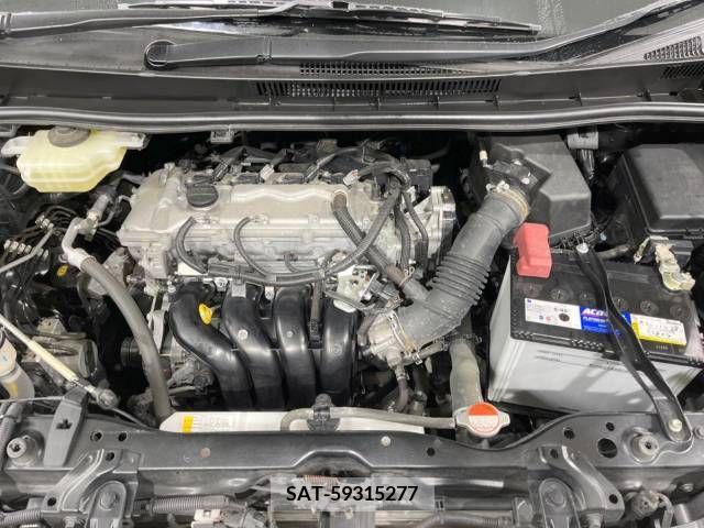 Toyota VOXY 2016-12 208107-18