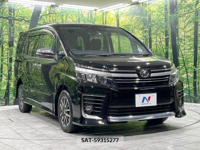 Toyota VOXY 2016-12 208107-16