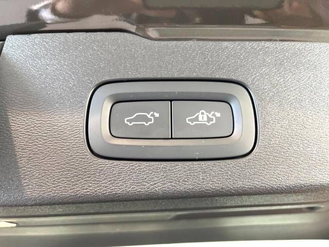 Volvo V60 2020-12 20665-8