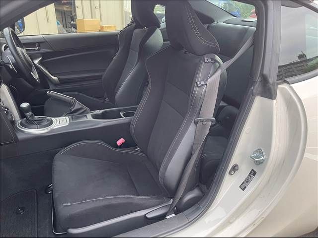 Toyota 86 2018-11 19963-4