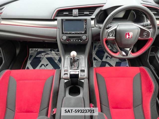 Honda CIVIC 2018-11 338761-1