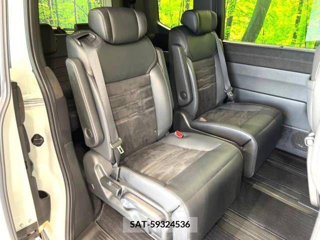 Honda e 2023-01 381642-8