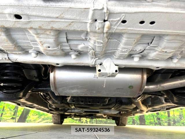Honda e 2023-01 381642-19
