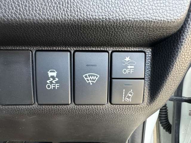 Honda FIT 2017-07 12229-8